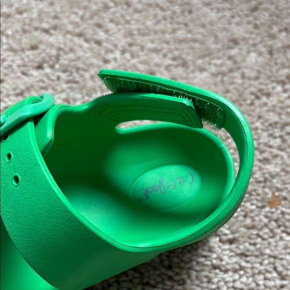 Cat & Jack Green Sandals with Adjustable Straps - Picture 4 of 4